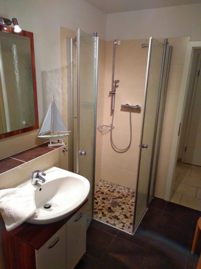 Quartier4U - 4 Sterne - Inklusive Eigene Bikebox Mit Strom - Waeschepaket - Power Wlan - Parkplatz # Bestpreisgarantie # Цингст Экстерьер фото